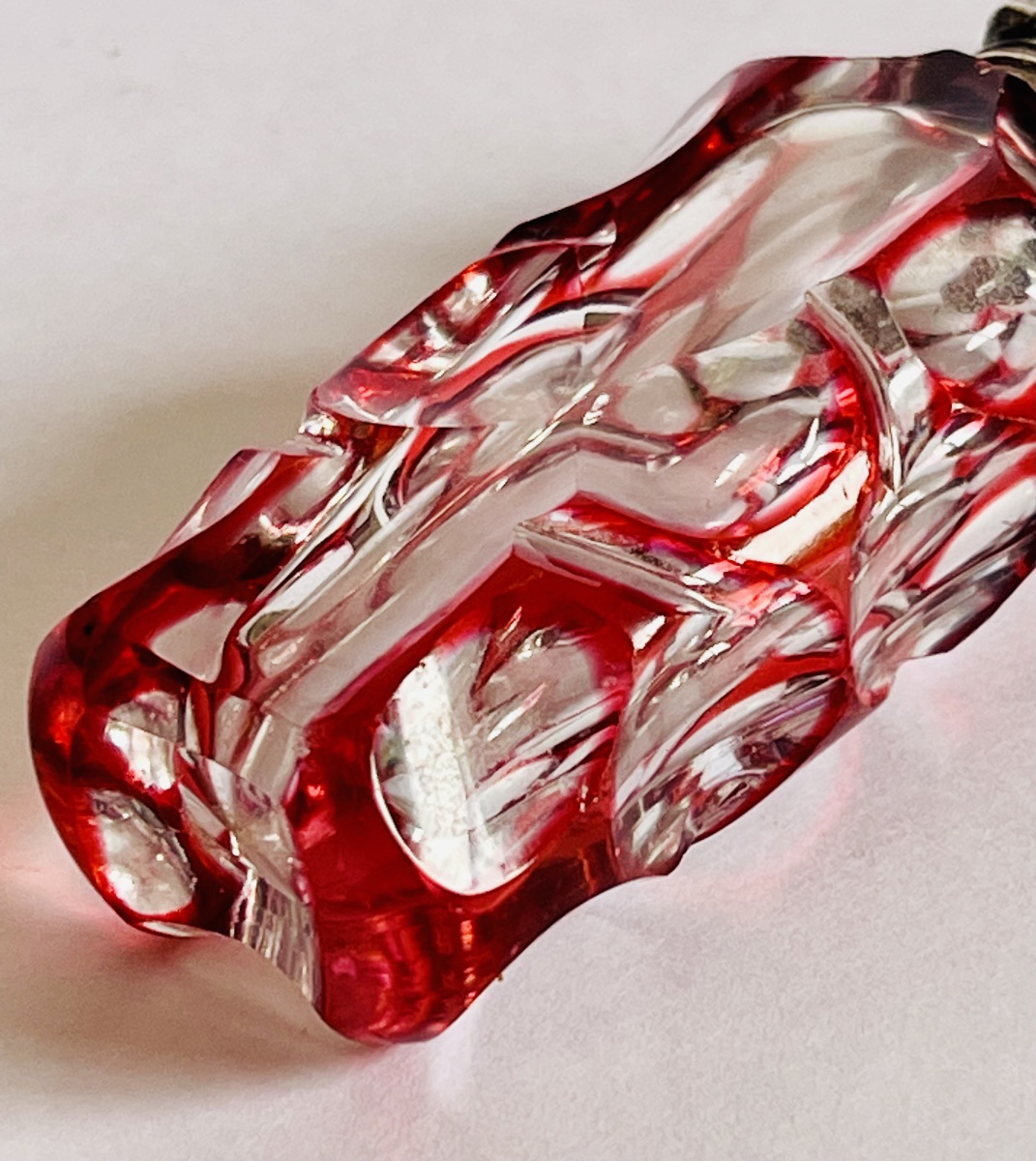 Salt Shaker - Crystal And Silver -photo-4